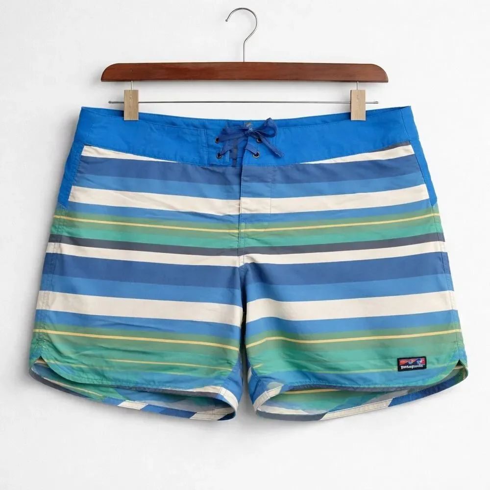 Patagonia Wavefarer Women’s Blue Striped Boardshorts Shorts 14 Swimwear